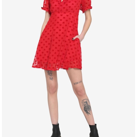 HOT TOPIC Red heart flock baby doll dress size Small - Picture 3 of 3